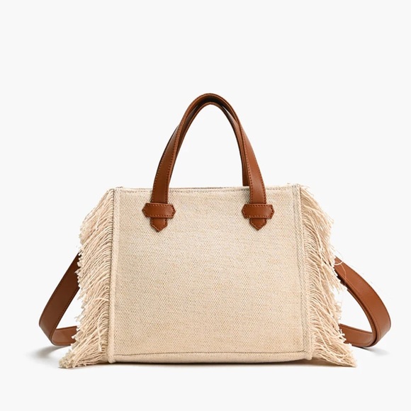 American & Beyond | Temur Leopard Fringe Tote w/ Crossbody Strap - Picture 11 of 13